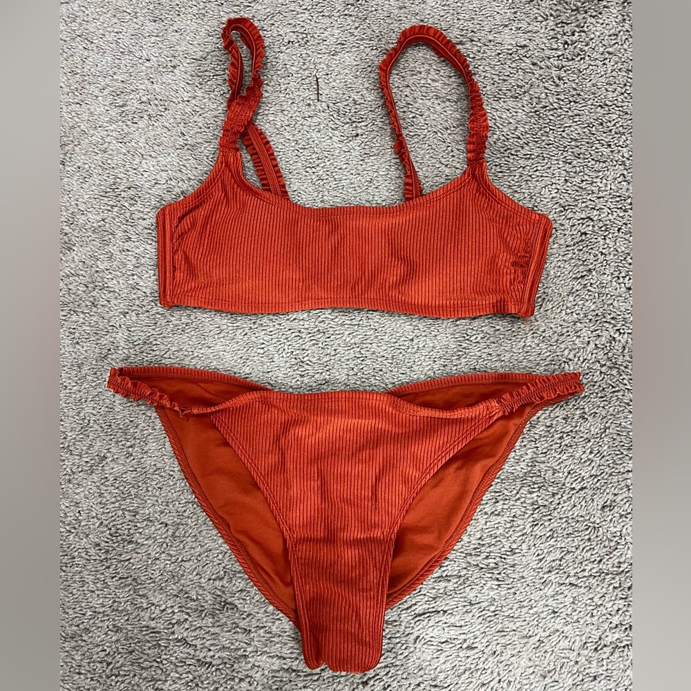 Xhilaration swim set